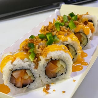Spicy Salmon Roll