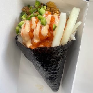 Salmon Temaki
