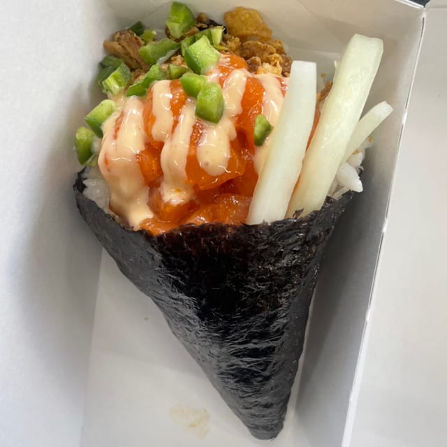 Salmon Temaki.